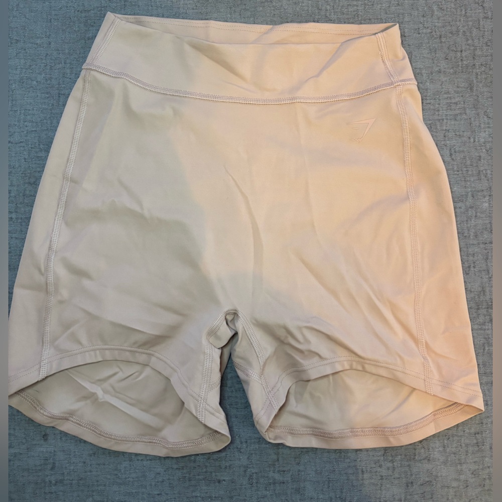 Gymshark collab with Kathryn and Kendra kkfit
Never worn